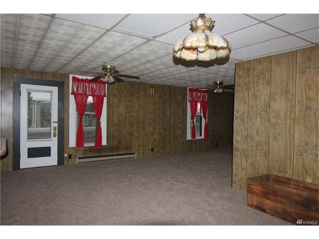501 S 4th St
