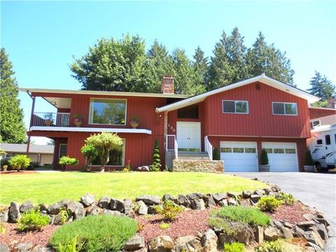 105 Leona St