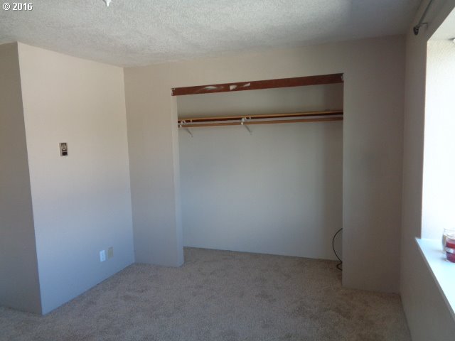 1303 20th Ave