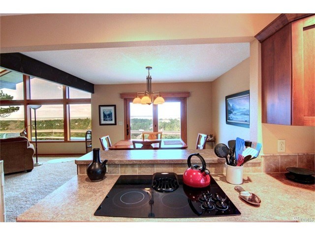 3404 Oysterville Rd