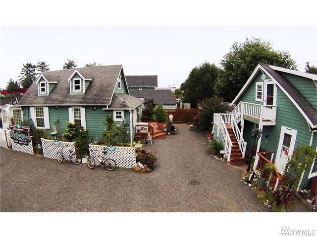 For Sale: 4102 Pacific Way Seaview, WA 98644