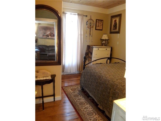For Sale: 4102 Pacific Way Seaview, WA 98644