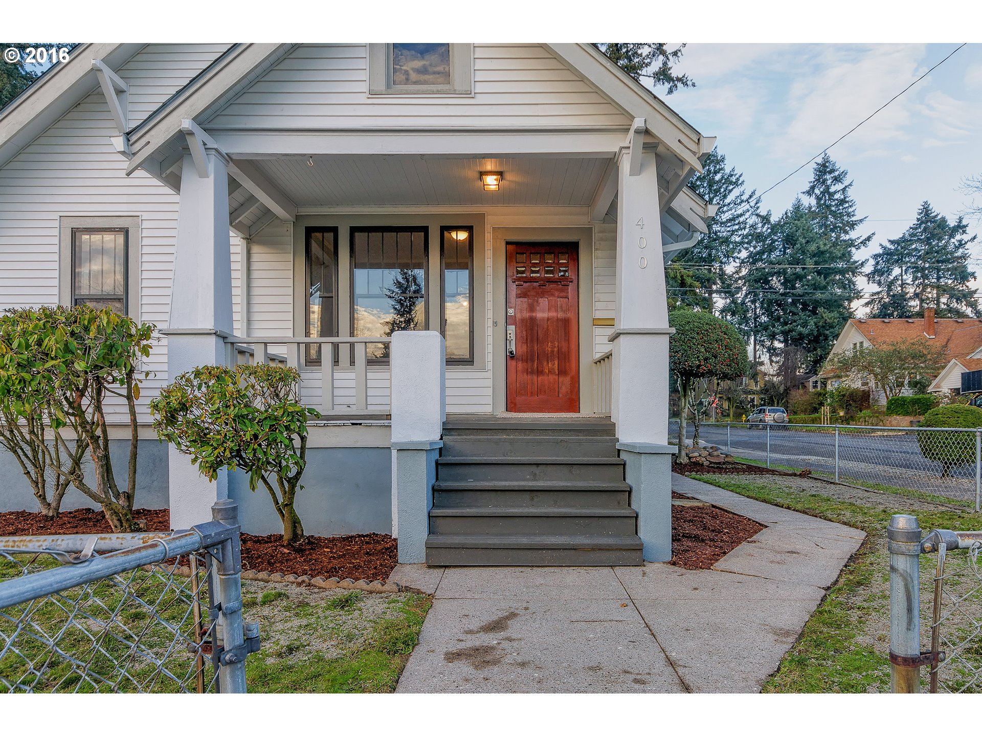 1301 NE 44th St