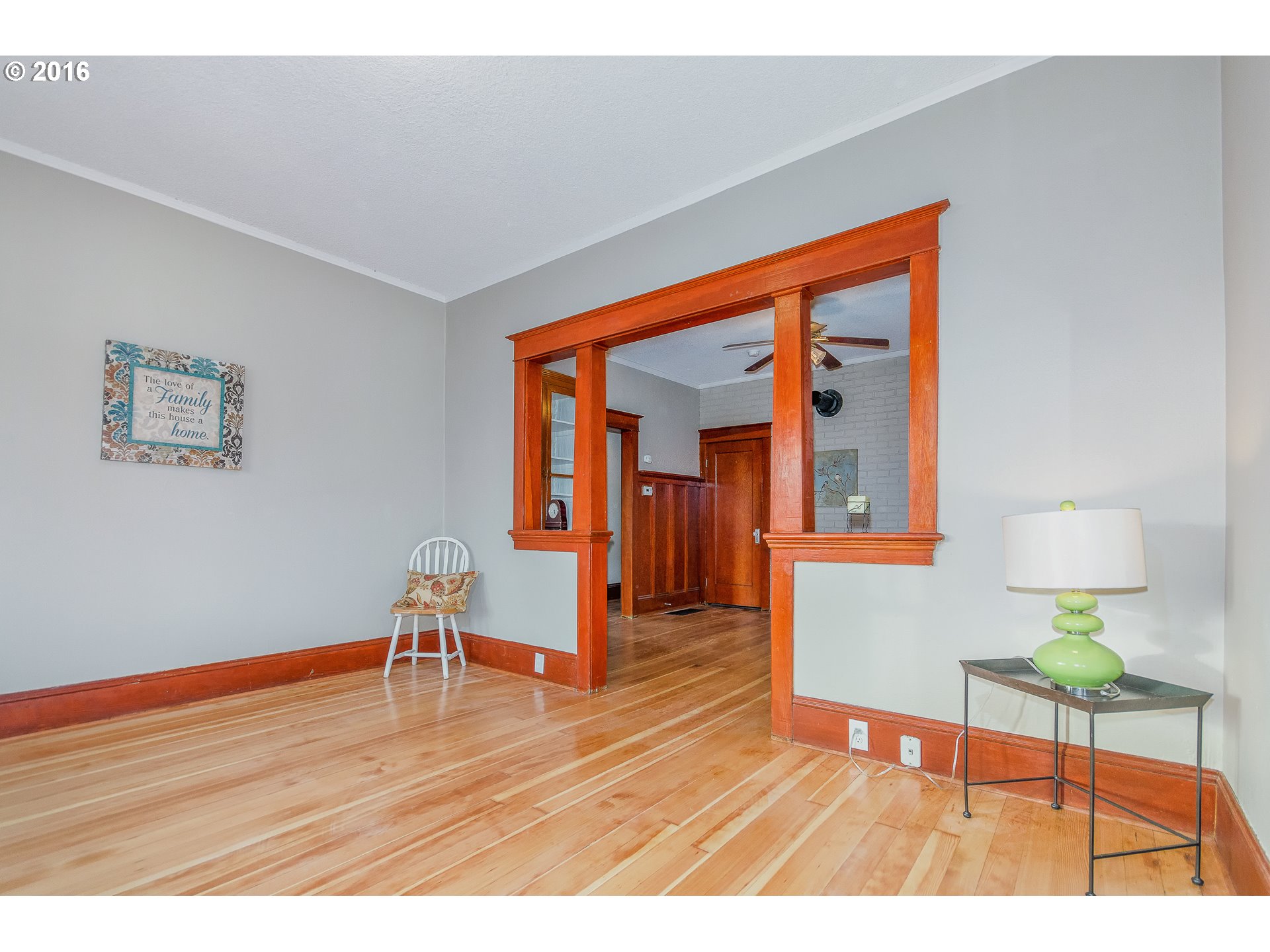 1301 NE 44th St