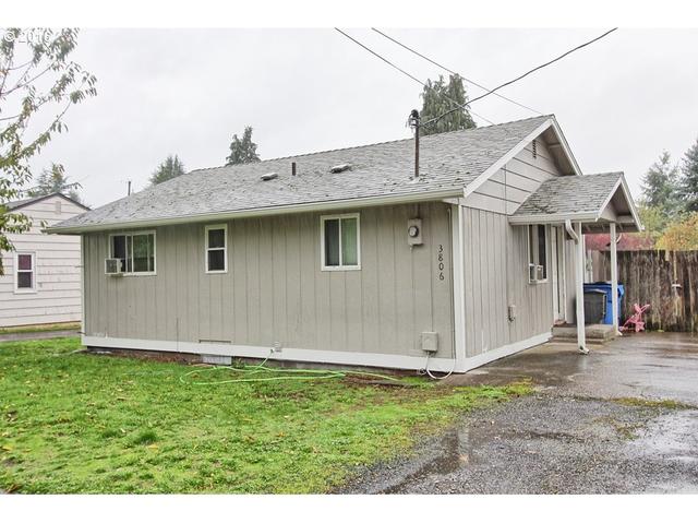 2401 Carlson Rd