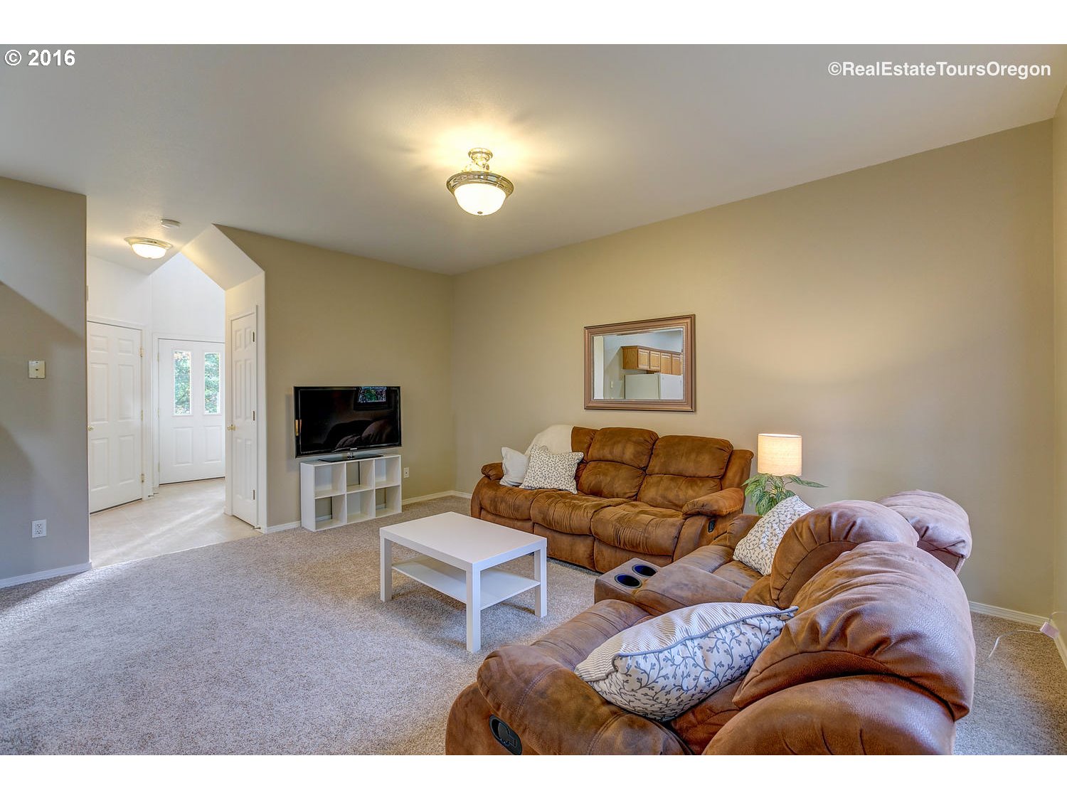 9422 NE 20th Pl