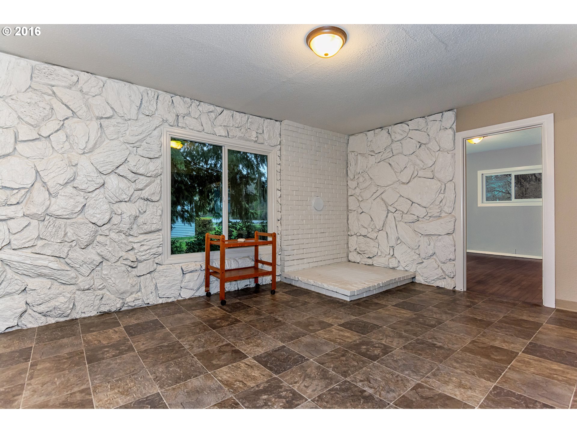505 W Cushman St