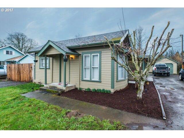 12104 NE 189th St