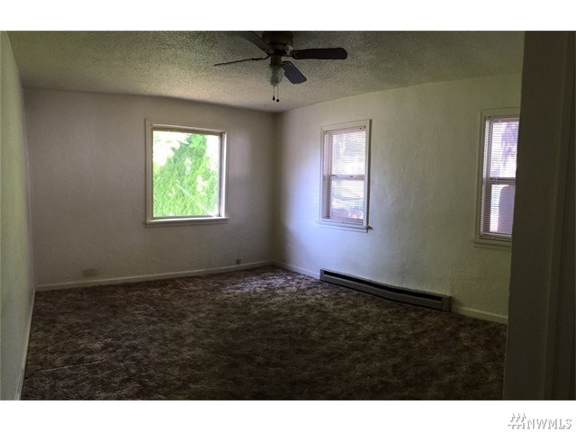 For Sale: 1812 5th St Wenatchee, WA 98801