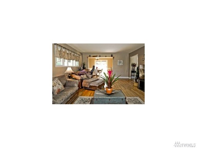 For Sale: 1114 S Monroe St Wenatchee, WA 98801