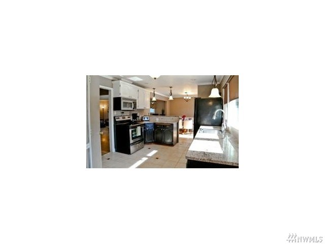 For Sale: 1114 S Monroe St Wenatchee, WA 98801