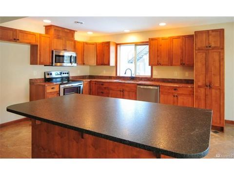 1724 S Kent Plz