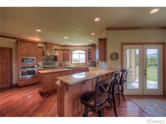 For Sale: 1005 Webb Pl S East Wenatchee, WA 98802