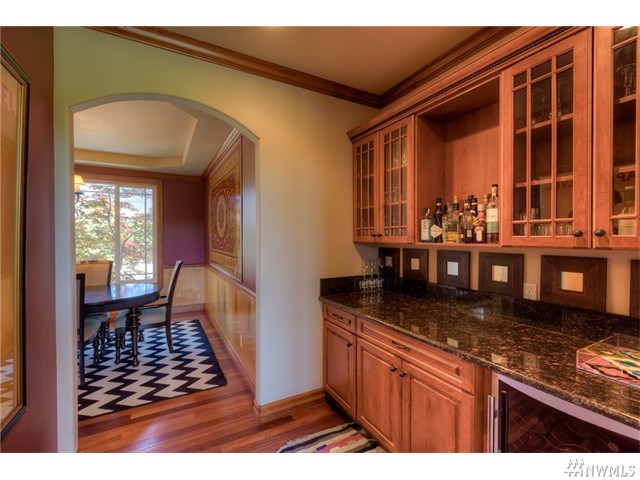 For Sale: 1005 Webb Pl S East Wenatchee, WA 98802