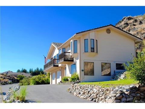 316 E Nixon Ave