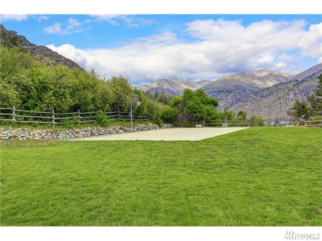 For Sale: 16005 S Lakeshore Rd Chelan, WA 98816