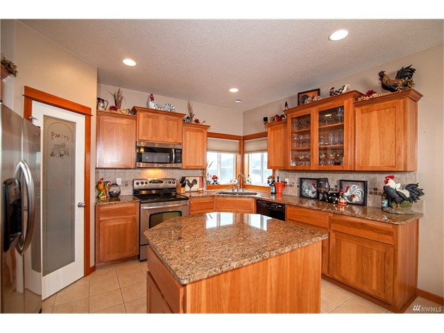 208 E Tanglewood Dr