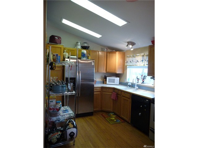 2900 W Marina Dr #208