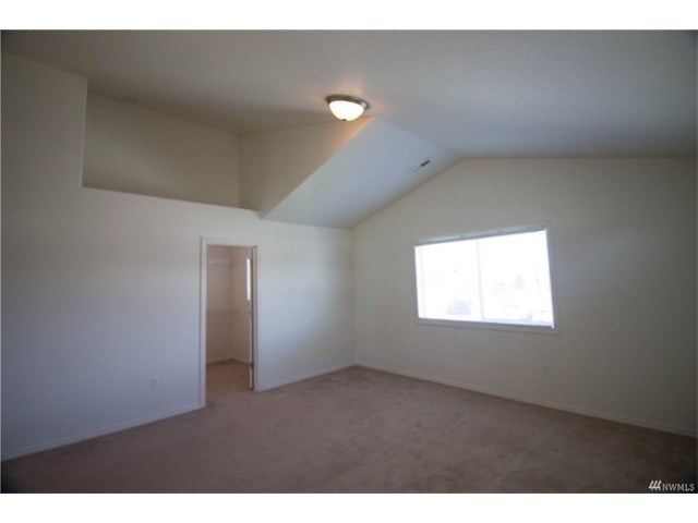 3425 W Glenmoor Dr