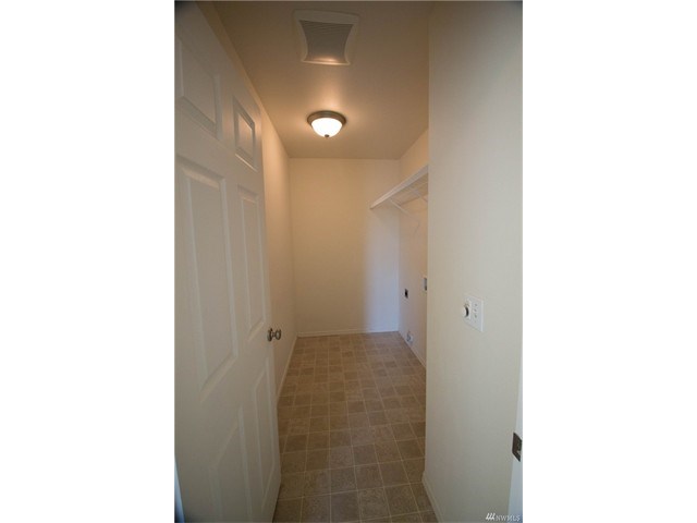 3425 W Glenmoor Dr