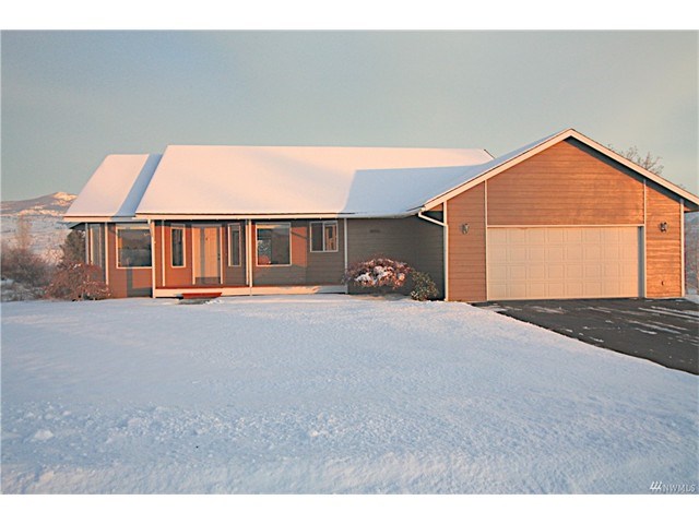 12 Halyruud Dr
