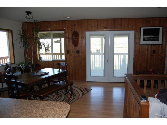 68 Crest Dr