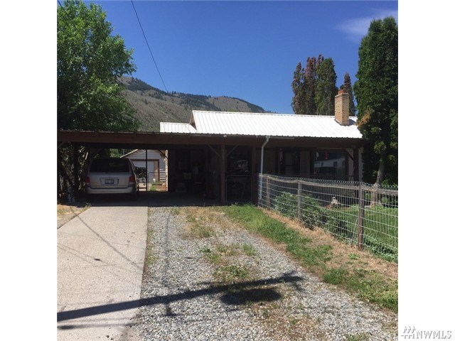 For Sale: 726 Juniper St Oroville, WA 98844