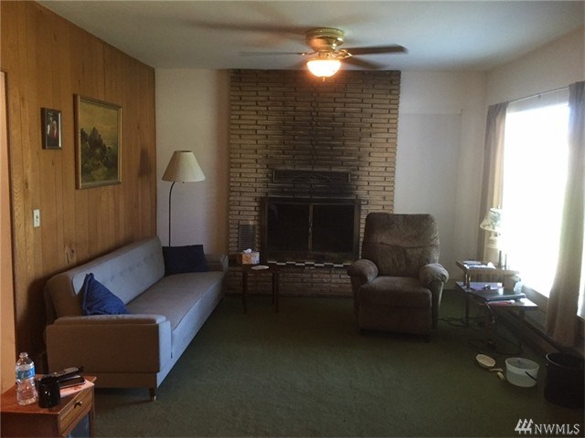 For Sale: 726 Juniper St Oroville, WA 98844