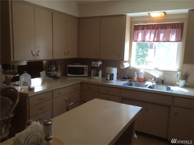 For Sale: 726 Juniper St Oroville, WA 98844