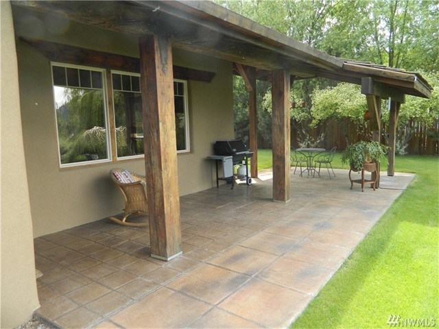 For Sale: 2 Windmill Mtn Rd Oroville, WA 98844