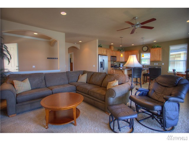 For Sale: 9108 Eagle Ln NW #A84 Quincy, WA 98848