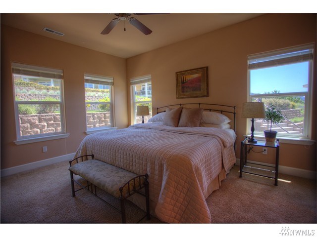 For Sale: 9108 Eagle Ln NW #A84 Quincy, WA 98848