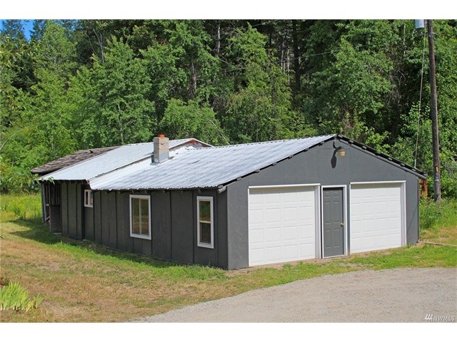 420 Cameron Lake Loop Rd