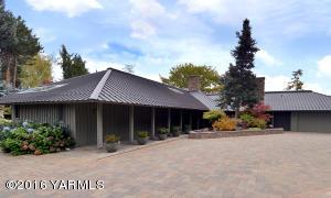 3604 Howard Ave