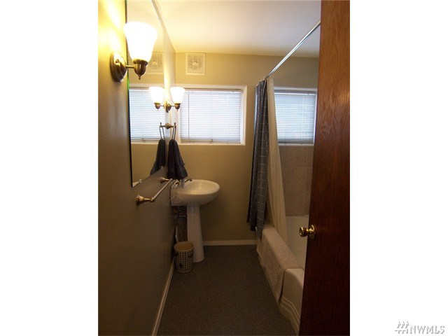For Sale: 902 E 2nd Ave Ellensburg, WA 98926