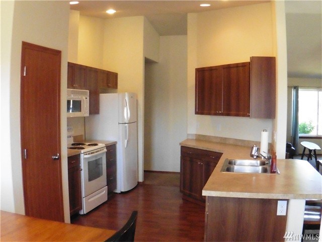 For Sale: 200 E Kristen Ave Ellensburg, WA 98926