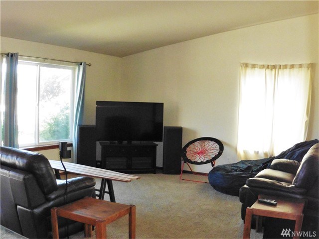 For Sale: 200 E Kristen Ave Ellensburg, WA 98926