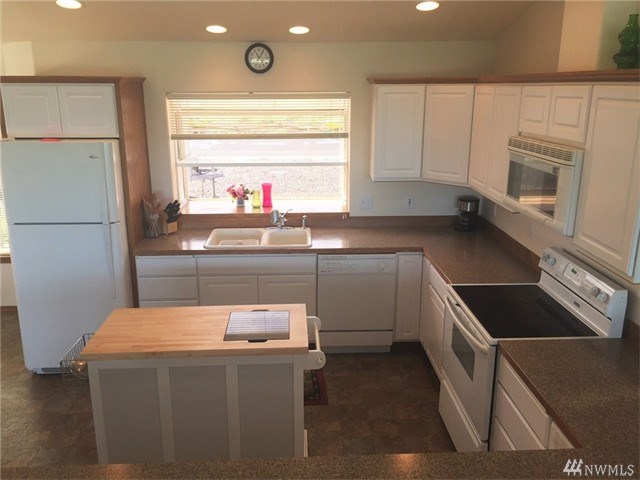 For Sale: 7054 SE Bellevue Othello, WA 99344