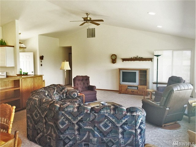 For Sale: 7054 SE Bellevue Othello, WA 99344
