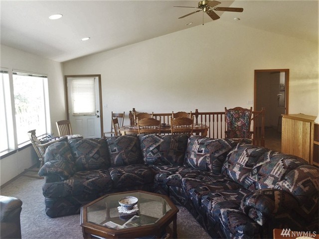 For Sale: 7054 SE Bellevue Othello, WA 99344