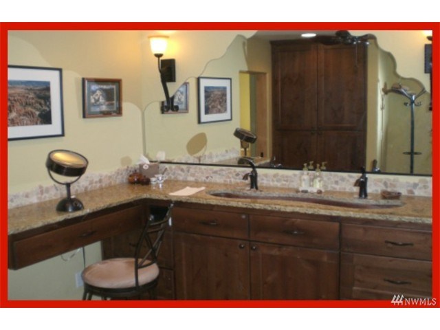 17 N 3rd St #401