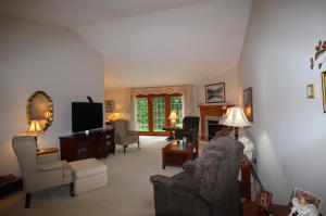 For Sale: 4780 Cara Marie Ct #APT A Brookfield, WI 53005