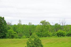 For Sale: w170n5588 Ridgewood Dr Menomonee Falls, WI 53051
