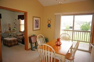 For Sale: w170n5588 Ridgewood Dr Menomonee Falls, WI 53051