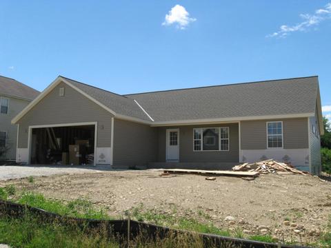 511 Thurow Dr