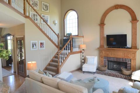 3646 Kacin Ct