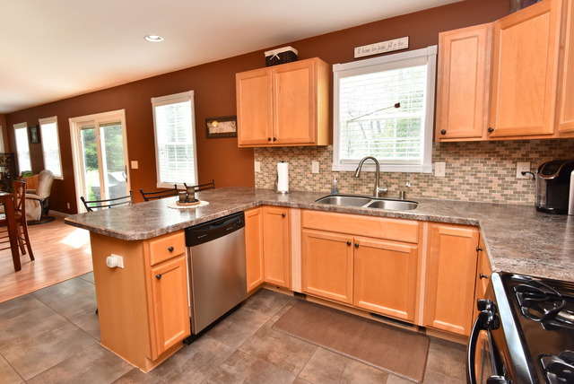 For Sale: 5012 330th Ave Burlington, WI 53105