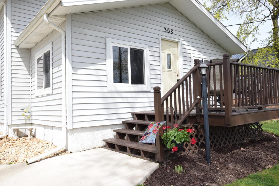 424 Grand Ave