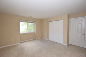 For Sale: 14848 W Arrowhead Ln New Berlin, WI 53151