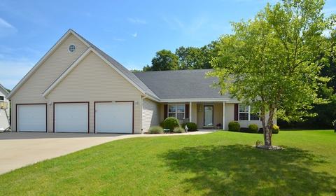 2245 E Ash Ct